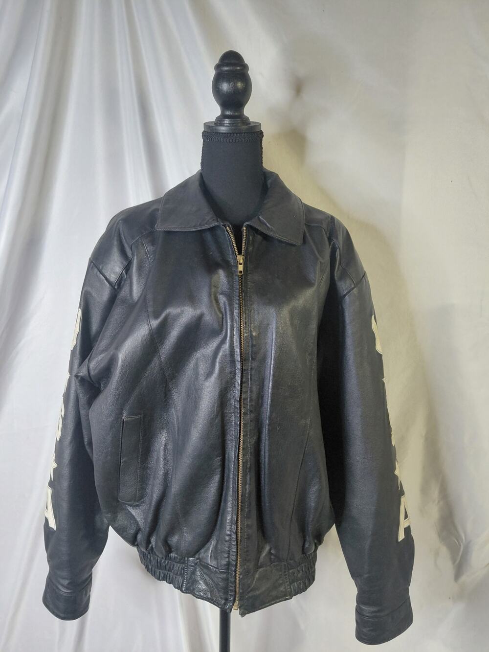 VINTAGE PATRIOTIC LEATHER JACKET